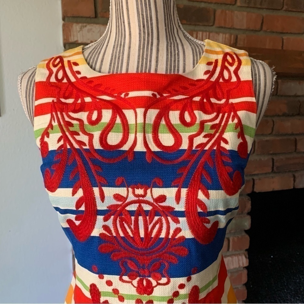 Anthropologie Banded Totem Striped Embroidered Sleeveless Shift Dress Sz 0 - Picture 4 of 9